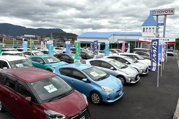 中古車展示場